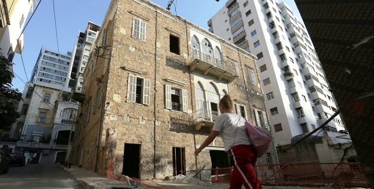 أبنية أثرية إلى زوال باسم السلامة العامة.. القانون لا يحمي التراث!