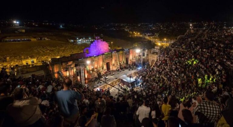 “هنا الأردن.. ومجده مستمر”.. “جرش 39” يجمع أبرز نجوم الغناء العربي