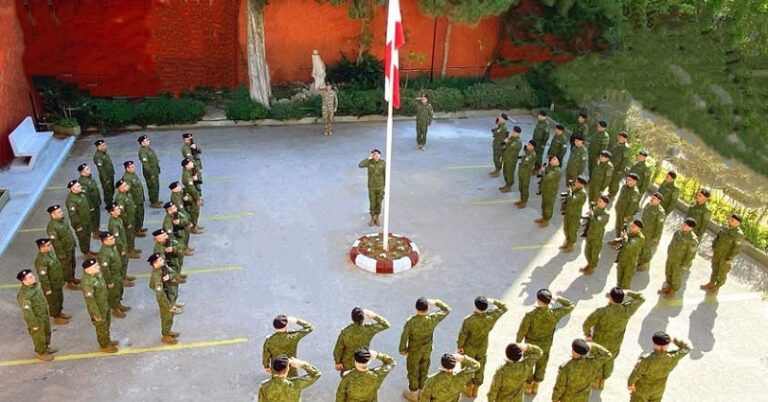 فوج حرس بيروت يوقف امرأتين من شبكة دعارة! (صور)