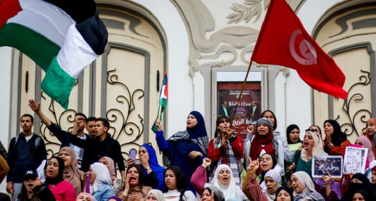 قافلة “الصمود” من تونس نحو غزة (فيديو)