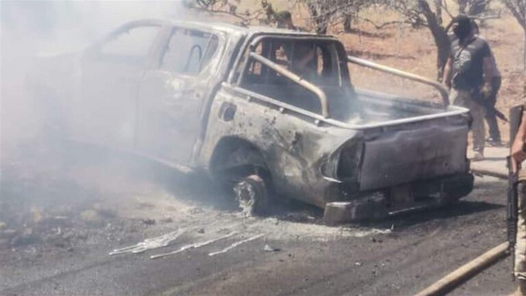 بالصور – انفجار “بيك آب” في جرود الهرمل