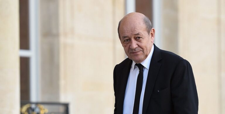 لقاءات لودريان تركز على الإصلاحات