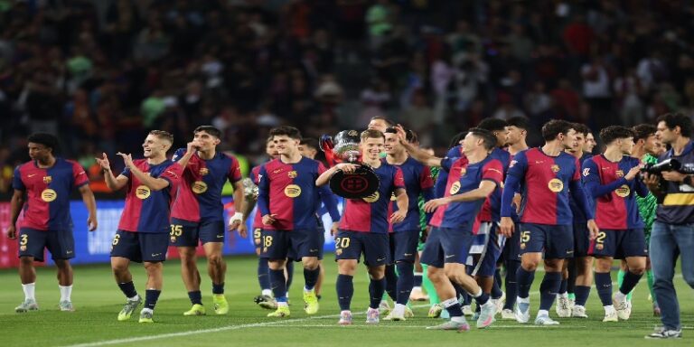 برشلونة مهدد بعقوبة من “اليويفا” ويردّ: نقوم بعملية تدقيق مالي كل عامين