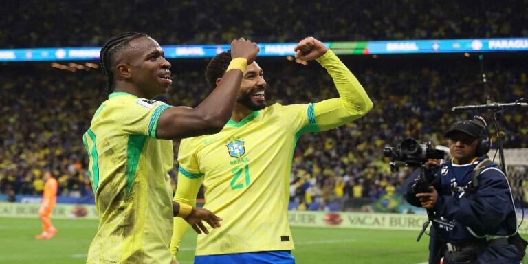 تصفيات كأس العالم لكرة القدم: البرازيل تُحقق أول إنتصار في عهد أنشيلوتي وتعادل إيجابي يُنهي موقعة الأرجنتين وكولومبيا