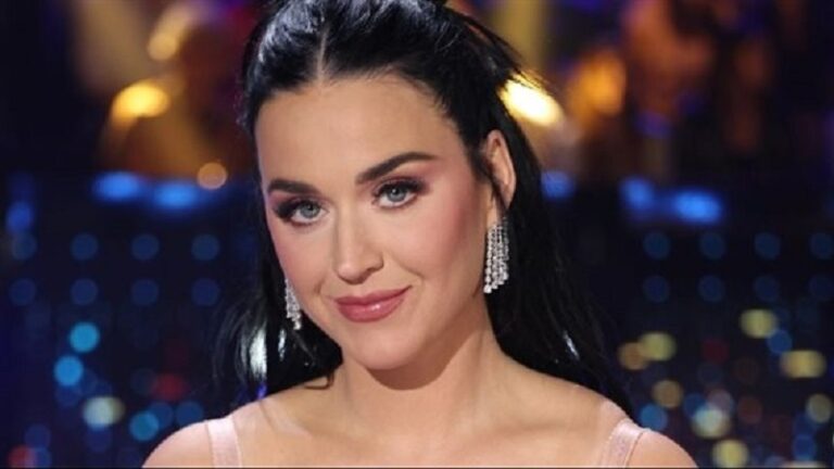 بالفيديو ـ “اللابوبو ممنوع”… كيتي بيري تثير الجدل في أستراليا!