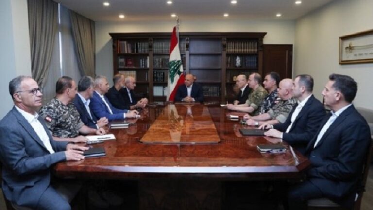 عون يجمع كبار المسؤولين لمناقشة الأوضاع الأمنية