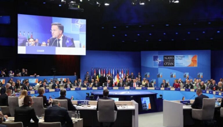 الاتحاد الأوروبي في اختبار الشرق الأوسط: غياب الدور.. والخوف من ترامب!