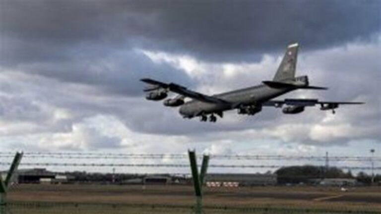 قاذفات أميركية تتنقّل بين دييغو غارسيا والولايات المتحدة