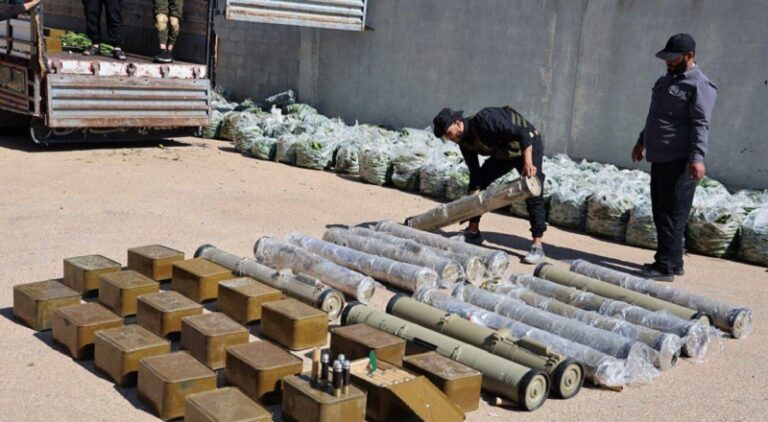 مختار مهرّب.. وتاجر سلاح!