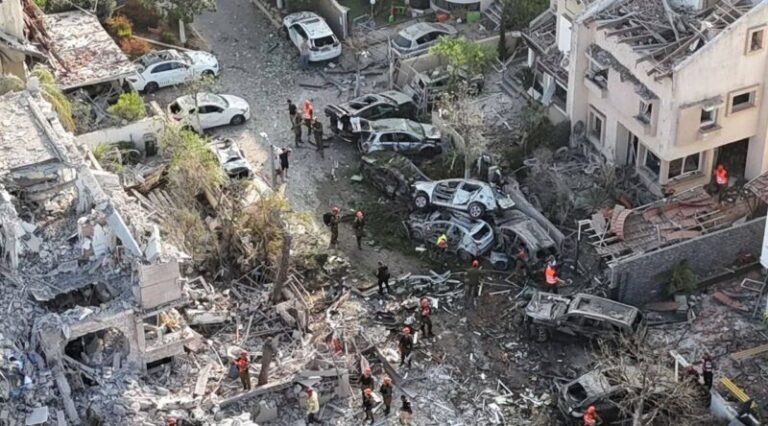 بالفيديو – لحظة هروب المستوطنين الى الملاجئ الأحد