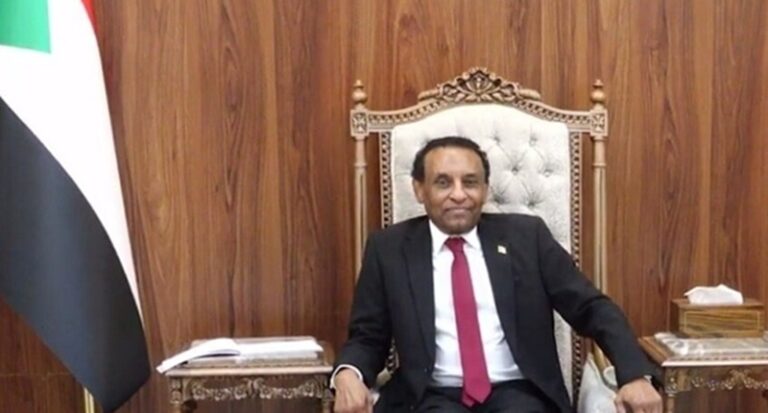 تعيين وزراء جدد في “حكومة الأمل” بالسودان