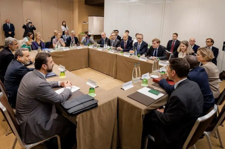 اجتماع إيراني – أوروبي في اسطنبول