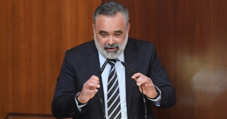 ترزيان: الشفافية أخفيت في جلسات الحكومة