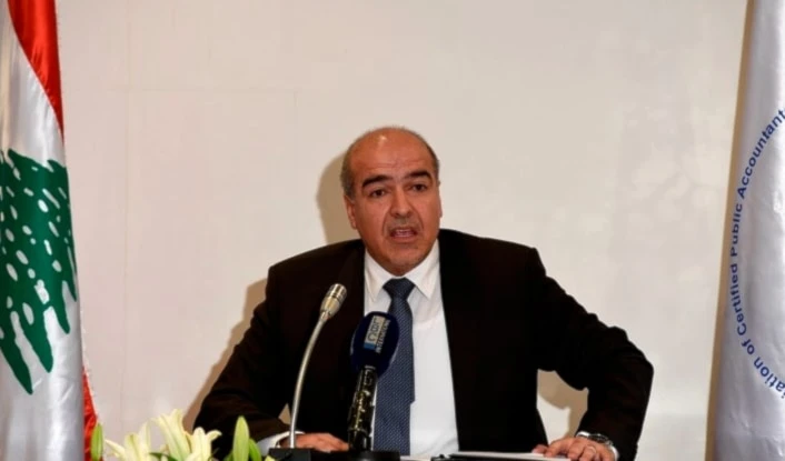 نقيب خبراء المحاسبة ممنوع من السفر