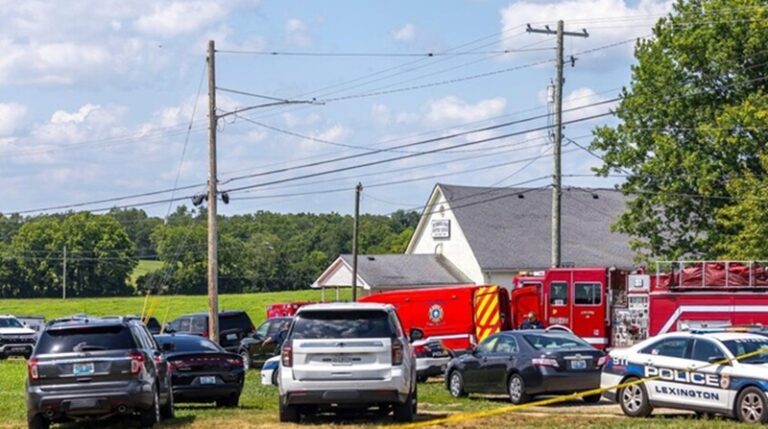 مقتل امرأتين بإطلاق نار في كنتاكي الأميركية