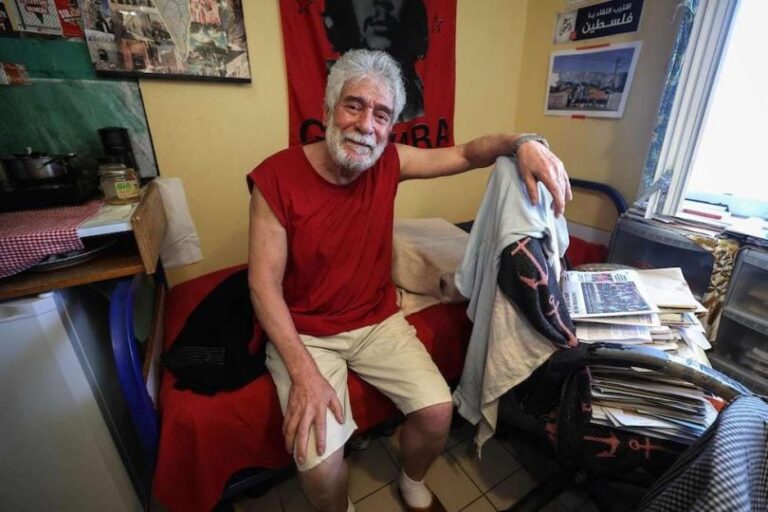 تجمع لمواطنين ووسائل اعلام في المطار لمواكبة وصول جورج عبدالله (فيديو + صور)