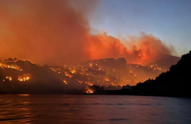 قتلى بحريق غابات في قبرص (فيديو)