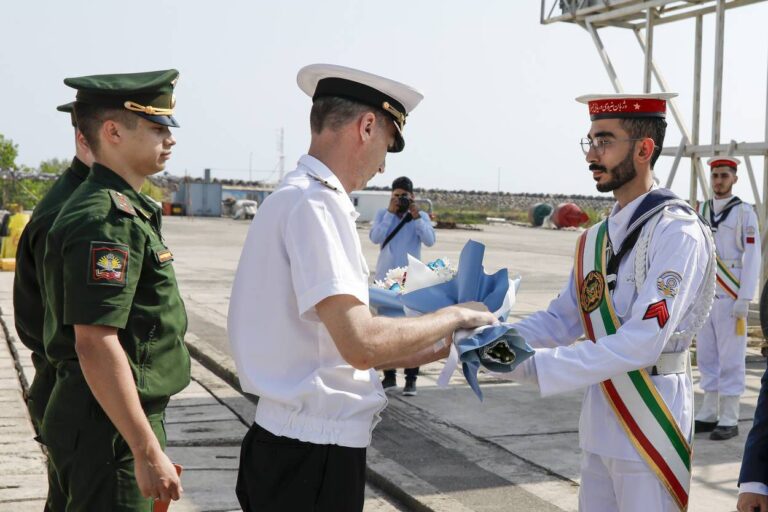 مشاركة روسية في مناورات بحر قزوين المشتركة (صور)