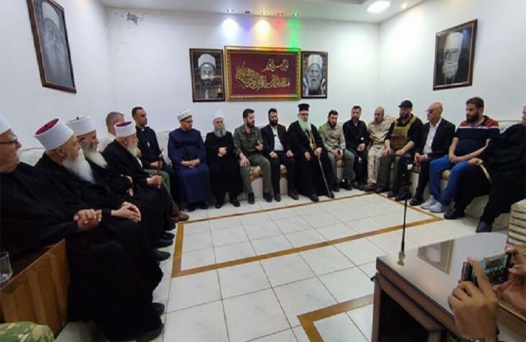 شيخ الموحدين الدروز في السويداء: نحن مع دولتنا وانتماؤنا لوطننا