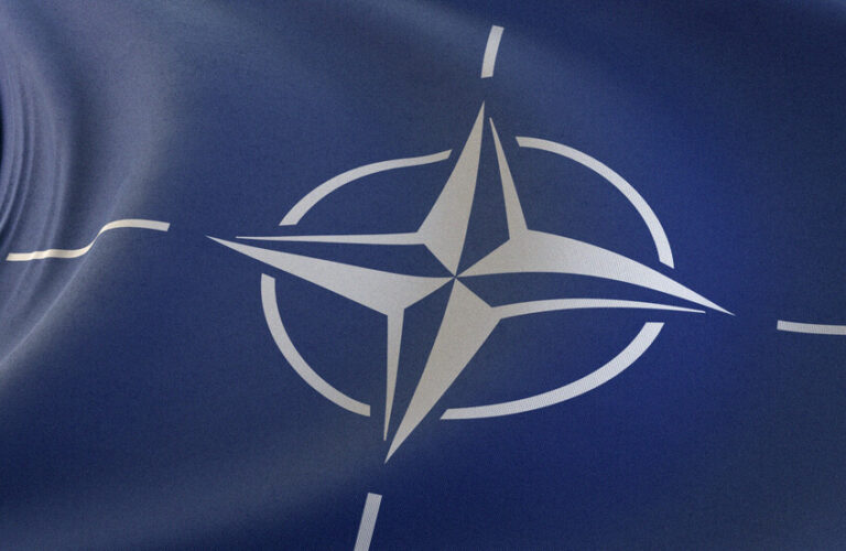 أوروبا تسعى لتقليل الاعتماد على الأسلحة الأميركية