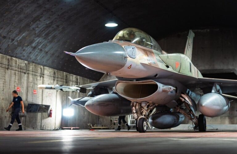 “إسرائيل” تستعد لعملية كبيرة في اليمن!