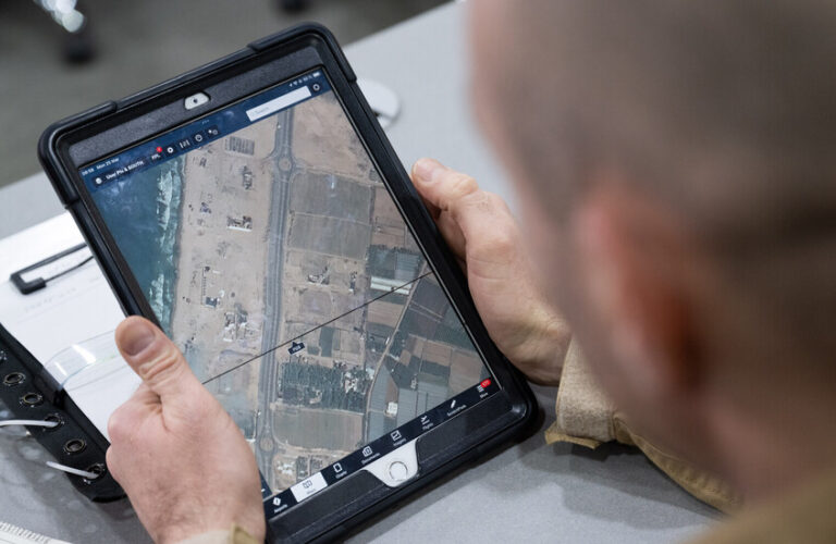 خرائط الانسحاب وضمانات وقف الحرب تعيق اتفاق غزة!