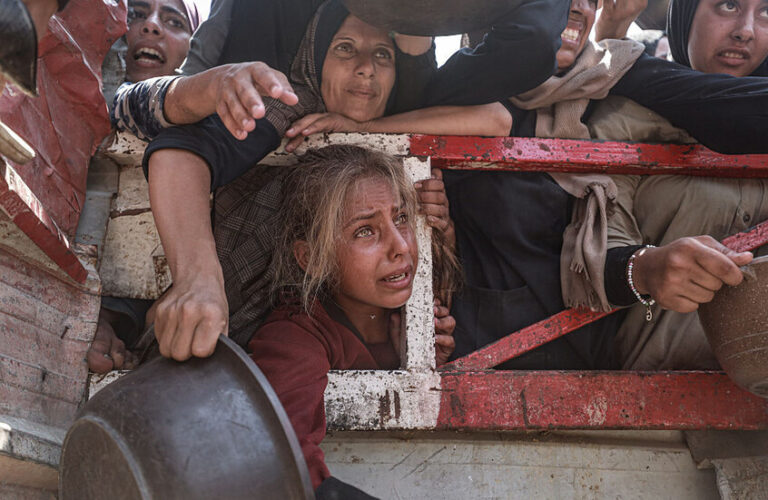 منظمة “بتسيلم” الصهيونية: “إسرائيل” تنفذ إبادة جماعية في غزة