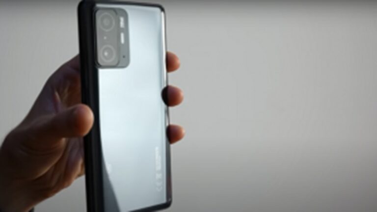 ثغرة تحوّل كابل الشحن إلى أداة تجسس!