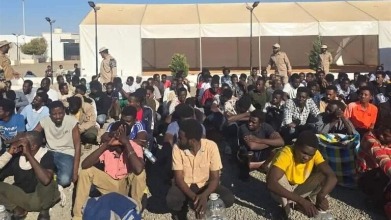 ترحيل 700 سودانيّ من ليبيا