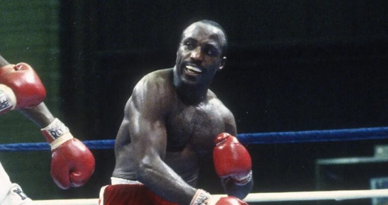 رحيل بطل العالم السابق في الملاكمة