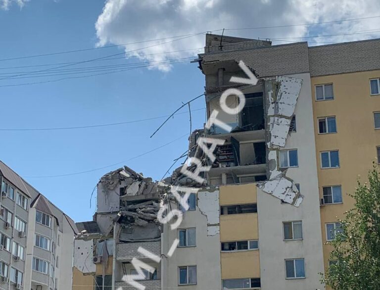 قتلى ومصابون بانفجار هز مبنى سكنياً في روسيا (فيديو)