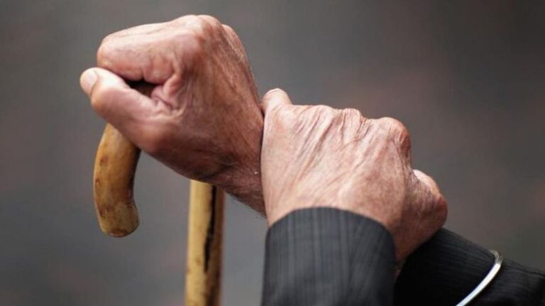 مسنّ إيطالي عاد من الموت! 