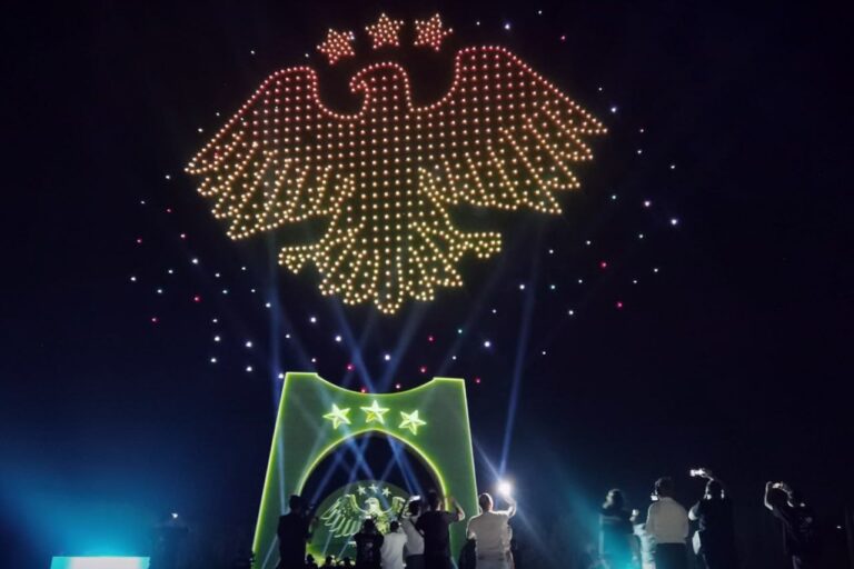 شعار جديد لسوريا.. لماذا العقاب الذهبي؟