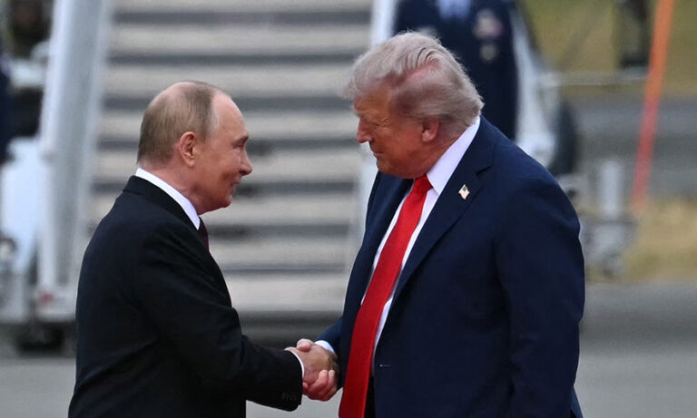 العم سام والسوفيات من جديد: حرب باردة أم إستنزاف؟