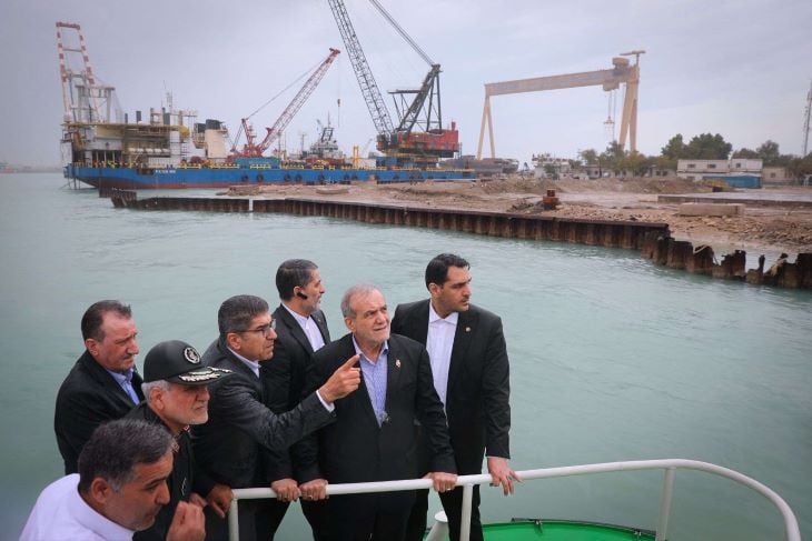 قراصنة يعطلون الاتصالات بأكثر من 60 سفينة شحن إيرانية