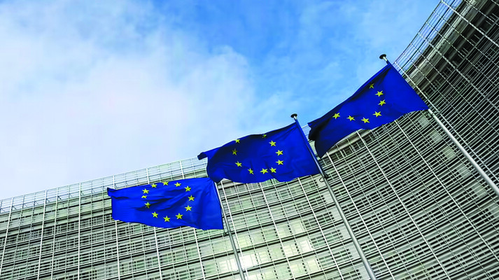 تضرر مقر بعثة الاتحاد الأوروبي في كييف