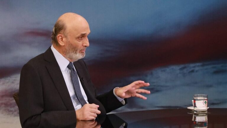 جعجع: قرار تسليم السلاح بيد إيران