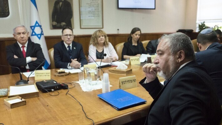 جلسة لحكومة الإحتلال بموقع بديل؟