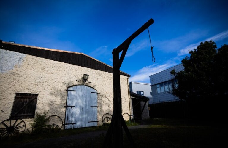 إعدام رجل مدان بقتل عائلته في أميركا