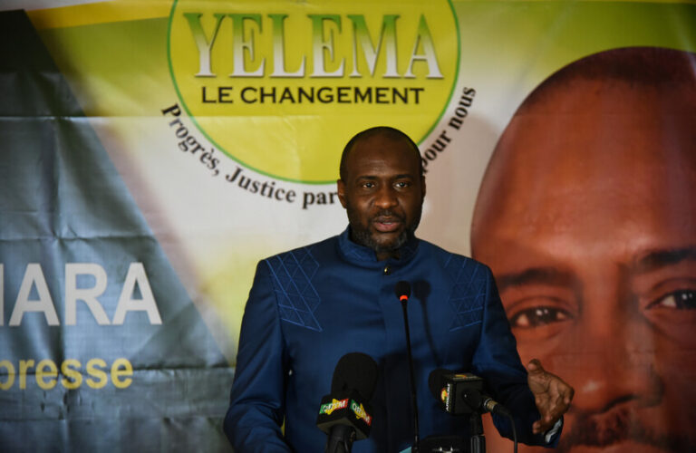 اعتقال رئيس وزراء مالي الأسبق