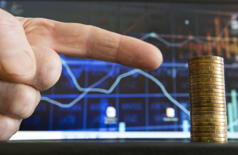 الاقتصاد الكندي يسجل أكبر انكماش منذ جائحة كورونا