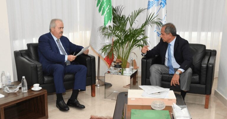 جابر والصدي يوقعان مرسوم قانون قرض الكهرباء