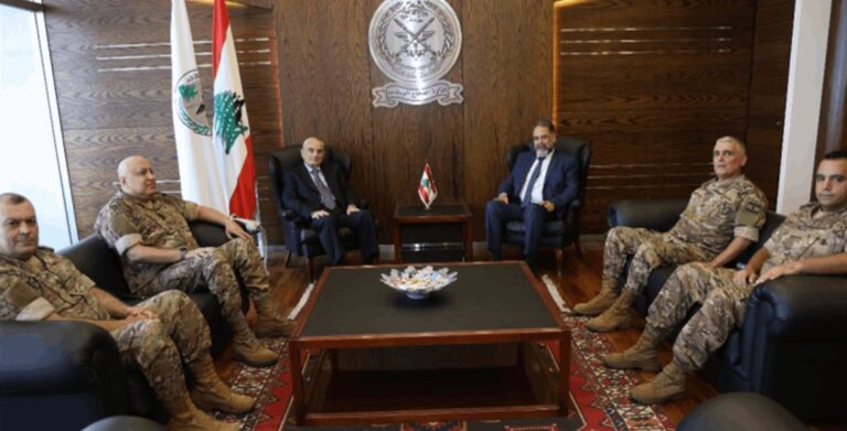 العمل على حل جذري لأقساط المدارس الخاصة لأولاد العسكريين