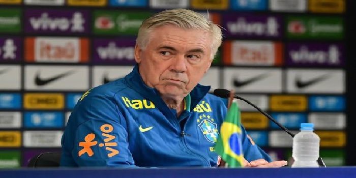 أنشيلوتي يُعلن تشكيلة السامبا ويُثير الجدل.. استبعاد كامل برازيليي ريال مدريد!