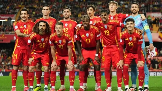 يامال على رأس قائمة إسبانيا لتصفيات المونديال وعودة رودري وكارفخال لتشكيلة الماتادور