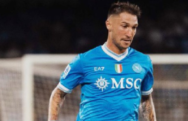 الدوري الإيطالي لكرة القدم: نابولي يواصل انطلاقته الممتازة بفوز صعب على كالياري