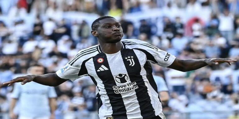 باريس سان جيرمان ويوفنتوس يتفقان على انتقال مواني للفريق الإيطالي