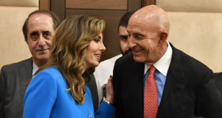 لبنان عالق بين 3 مسارات استراتيجية