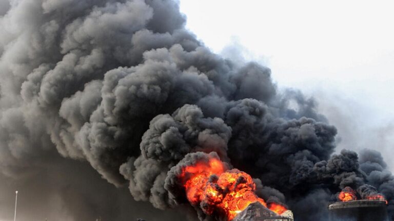 “إسرائيل” تعلن اغتيال 12 قيادياً يمنياً