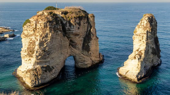 ثرثرة على “الصخرة”! 